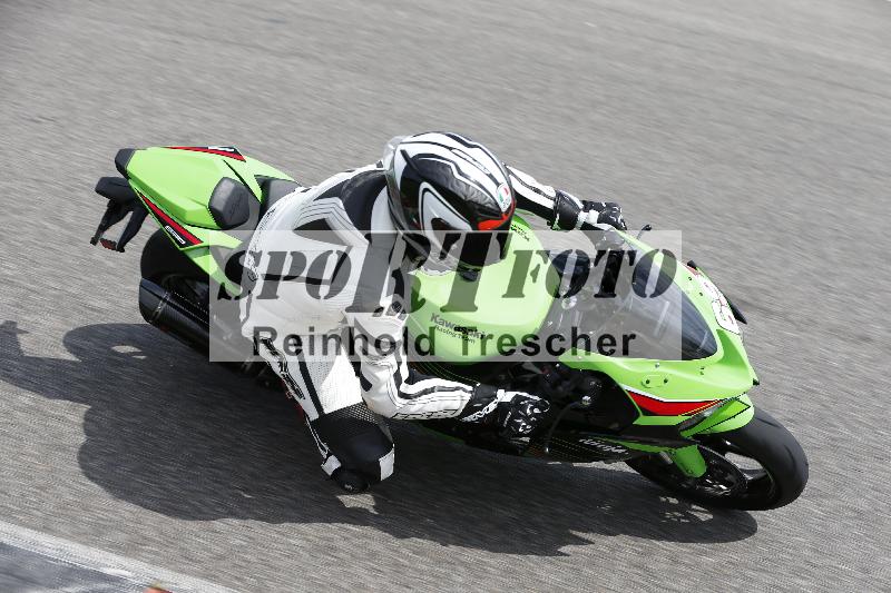 /Archiv-2024/29 12.06.2024 MOTO.CH Track Day ADR/Gruppe rot/69-2